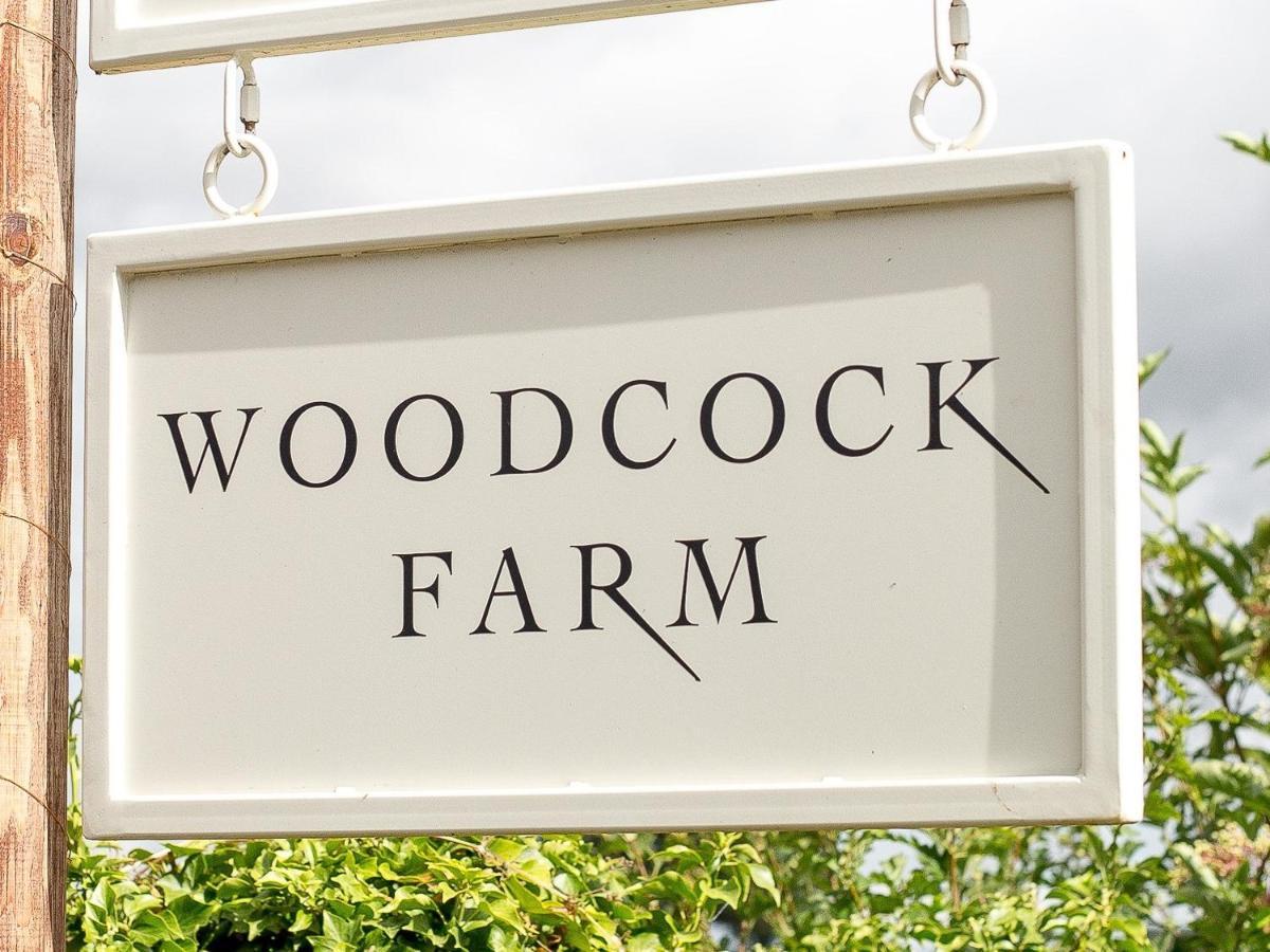 Woodcock Farm Apartment Bristol Exterior photo